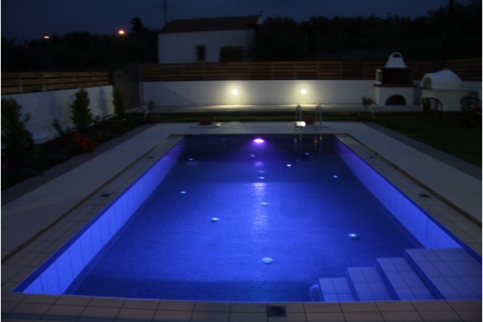 villa chania blue pool